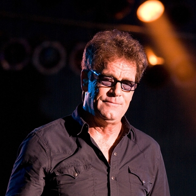 Huey Lewis