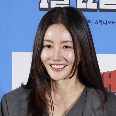 Hwang Woo-seul-hye Autograph Profile