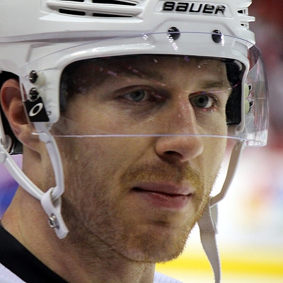 Ian Cole Autograph Profile