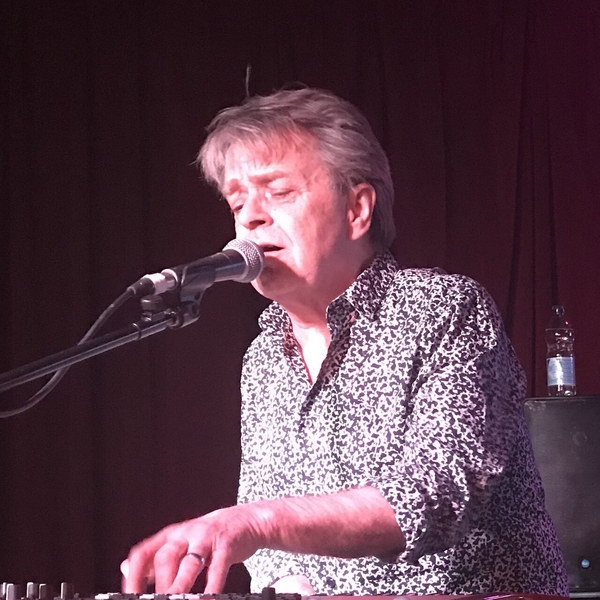 Ian Gibbons
