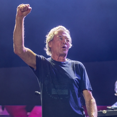 Ian Gillan Autograph Profile
