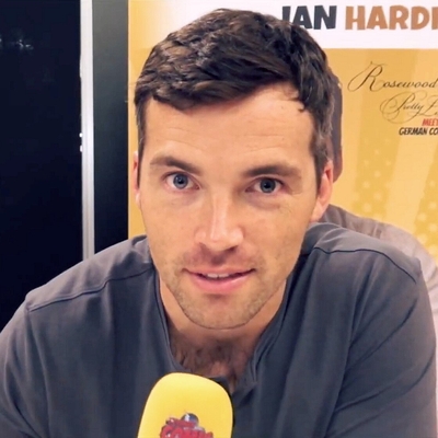 Ian Harding Autograph Profile