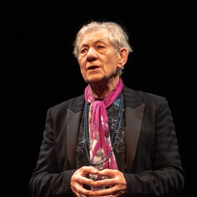 Ian McKellen Autograph Profile