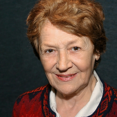 Ilona Kassai Autograph Profile