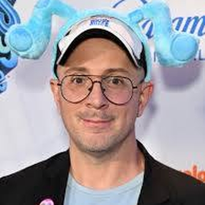 Steve Burns Autograph Profile