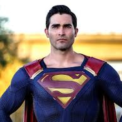 Tyler Hoechlin Autograph Profile