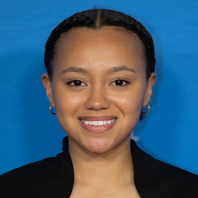 India Brown Autograph Profile