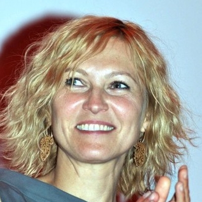 Ingeborga Dapkūnaitė Autograph Profile