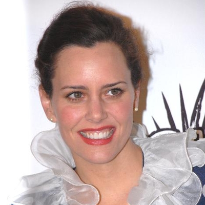 Ione Skye Autograph Profile