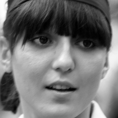 Irina Lăzăreanu