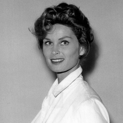 Irish McCalla Autograph Profile
