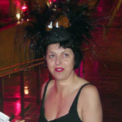 Isabella Blow Autograph Profile