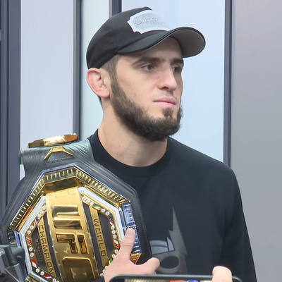 Islam Makhachev Autograph Profile