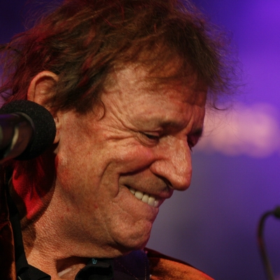 Jack Bruce Autograph Profile