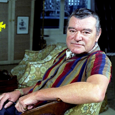 Jack Hawkins Autograph Profile