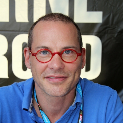 Jacques Villeneuve Autograph Profile