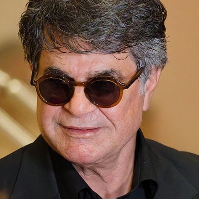 Jafar Panahi Autograph Profile