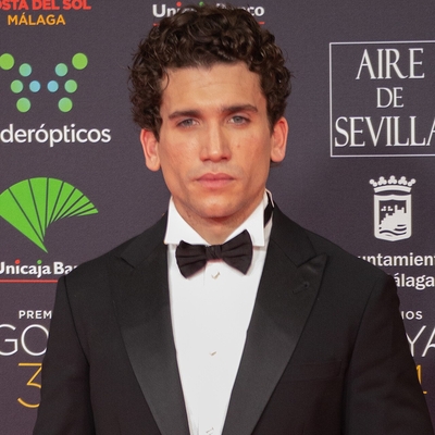 Jaime Lorente Autograph Profile