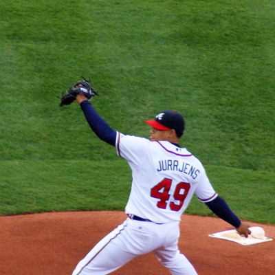 Jair Jurrjens Autograph Profile