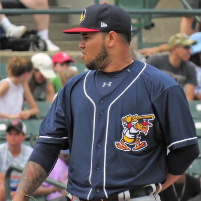Jairo Labourt Autograph Profile