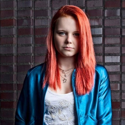 Jaja Vankova Autograph Profile