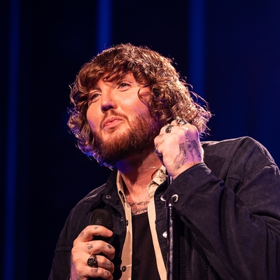 James Arthur Autograph Profile