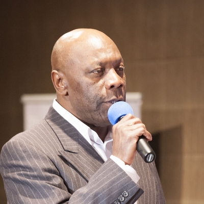 James Gaylyn Autograph Profile