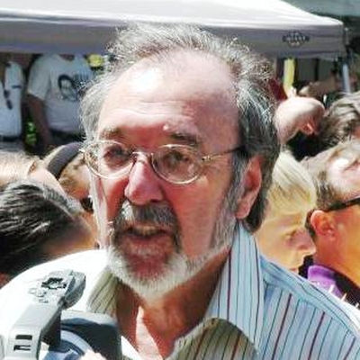 James L. Brooks Autograph Profile