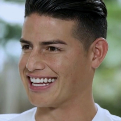 James Rodriguez Autograph Profile