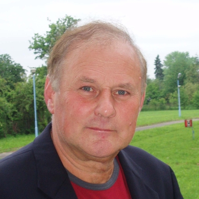 Jan Tomaszewski Autograph Profile