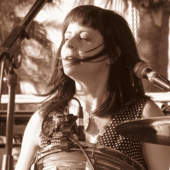 Janet Weiss