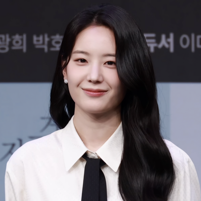 Jang Gyu-ri Autograph Profile