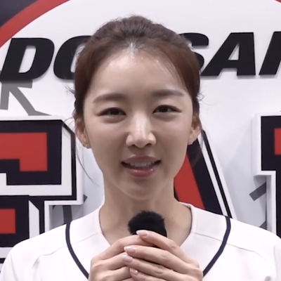 Jang Hee-jin Autograph Profile