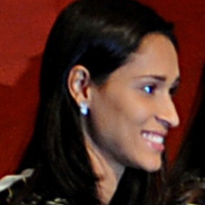 Jaqueline Carvalho Autograph Profile
