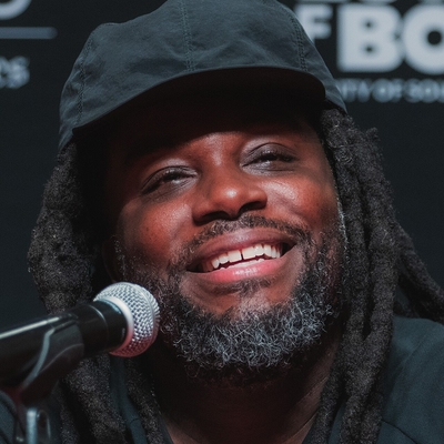 Jason Reynolds Autograph Profile
