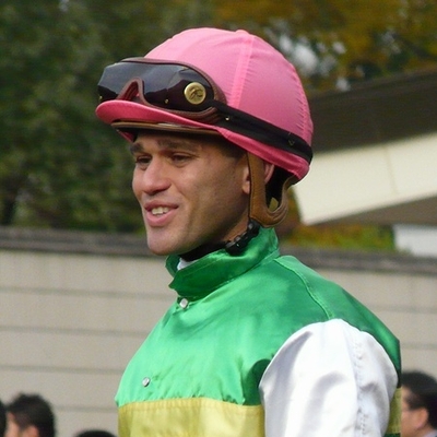 Javier Castellano Autograph Profile