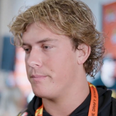 Jaxson Dart Autograph Profile