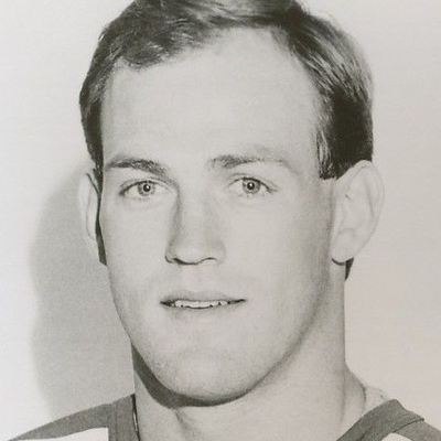 Jay Wells Autograph Profile
