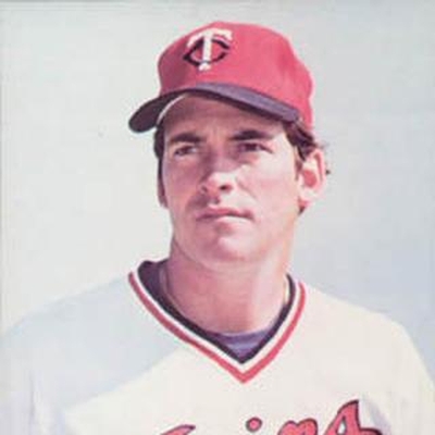Jeff Holly Autograph Profile