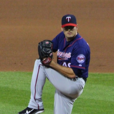 Jeff Manship Autograph Profile