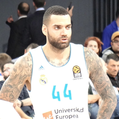 Jeffery Taylor Autograph Profile