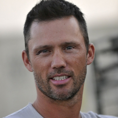 Jeffrey Donovan Autograph Profile