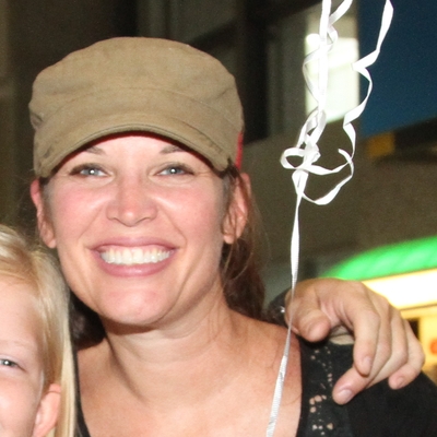 Jen Hatmaker Autograph Profile