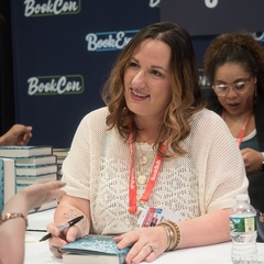 Jennifer Armentrout