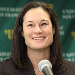 Jennifer Azzi