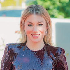 Jennifer Holland