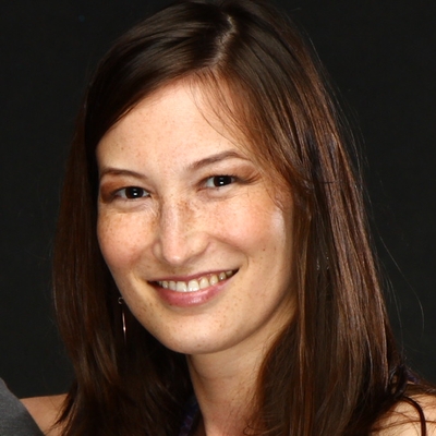 Jennifer Spence Autograph Profile