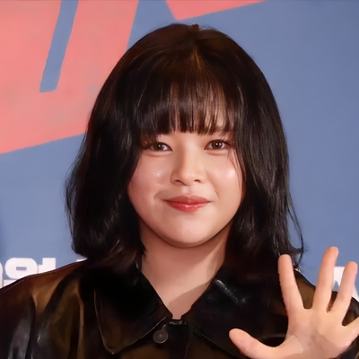 Jeongyeon Autograph Profile