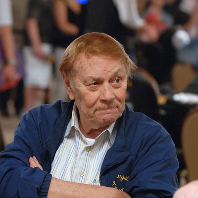 Jerry Buss Autograph Profile