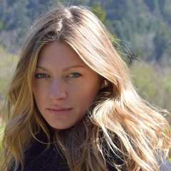 Jes Macallan